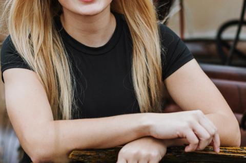 Article Image Alt Text