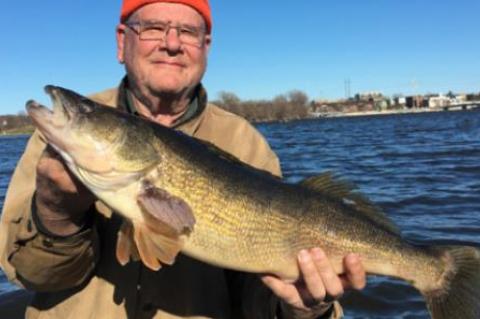 BETSY MANS THE LANDING NET