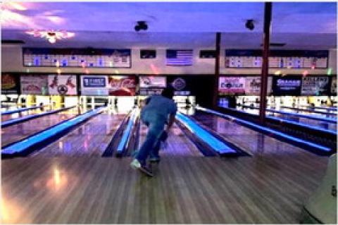 HIGH SCHOOL BOWLING PARTY