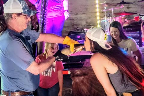 Article Image Alt Text