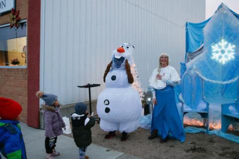 Article Image Alt Text