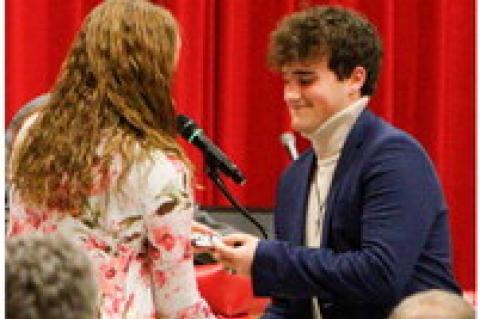 Article Image Alt Text