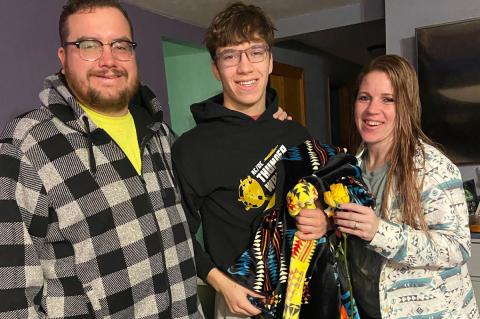 Article Image Alt Text