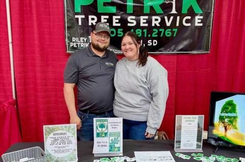 ANNUAL FARM, HOME, GARDEN, &amp; SPORTS SHOW SEES STRONG TURNOUT