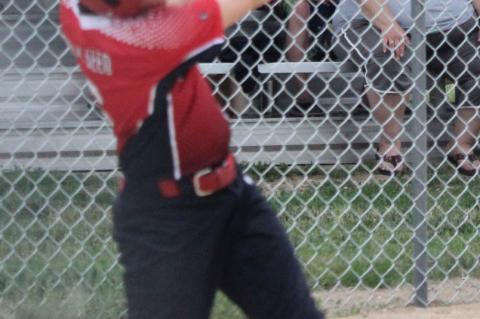 Max McNinch at bat for the 10U team.