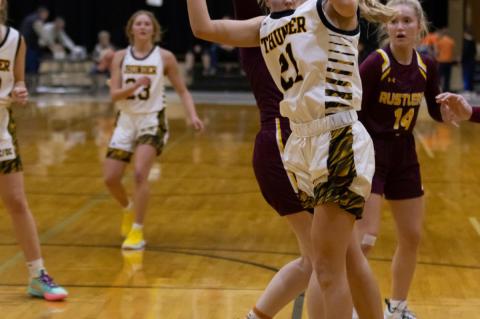 AC/DC LADY THUNDER IS OFF TO A GOOD START